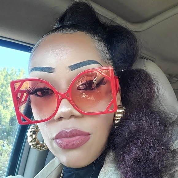 Meet your Posher, Adaysha - Picture 15 of 16